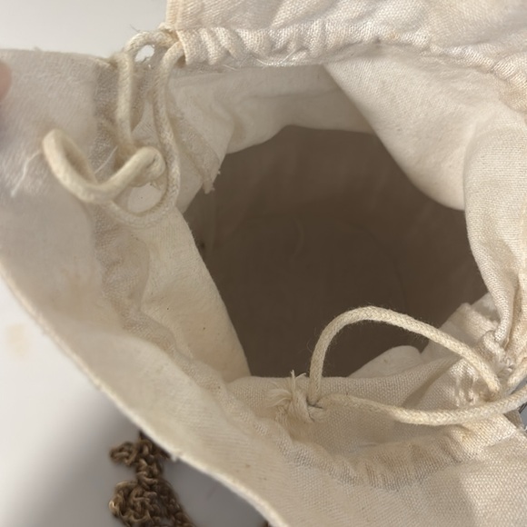 Pearl and Wicker bag - Picture 2 of 4